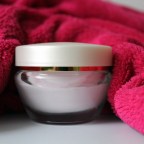 Kodėl veido kremas yra būtinas jūsų odos priežiūros rutinoje