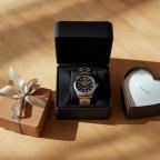 Laikrodis kaip dovana: kokį aksesuarą pasirinkti skirtingoms progoms?